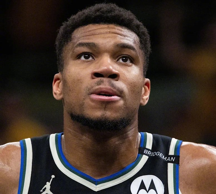 开云中国-字母哥纽约宣言震动联盟